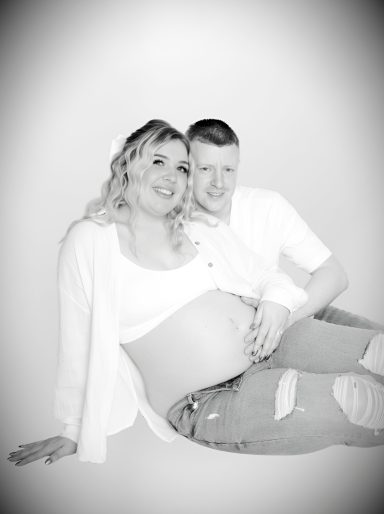 Expectant parents, Maternity photoshoot